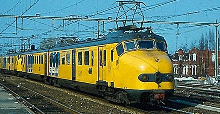 Wandelen en fietsen met de NS in 1977